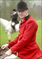 Heythrop Hunt huntsman Julian Barnfield